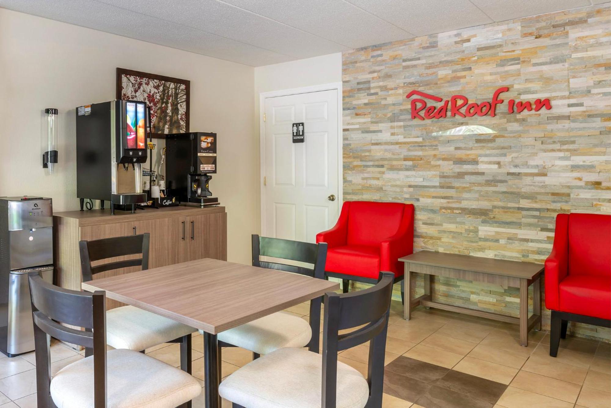 Red Roof Inn Doswell - Kings Dominion Екстериор снимка